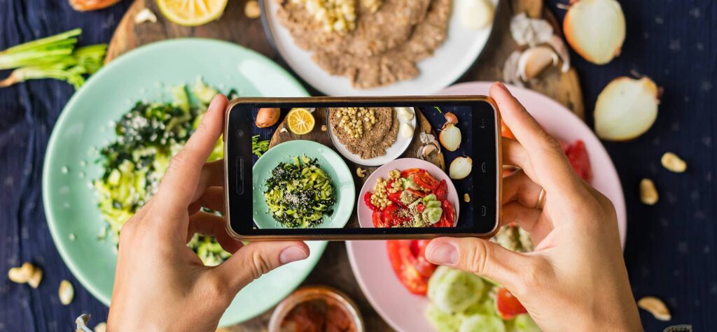Top 10 Famous Fast Foods That Took Social Media by Storm